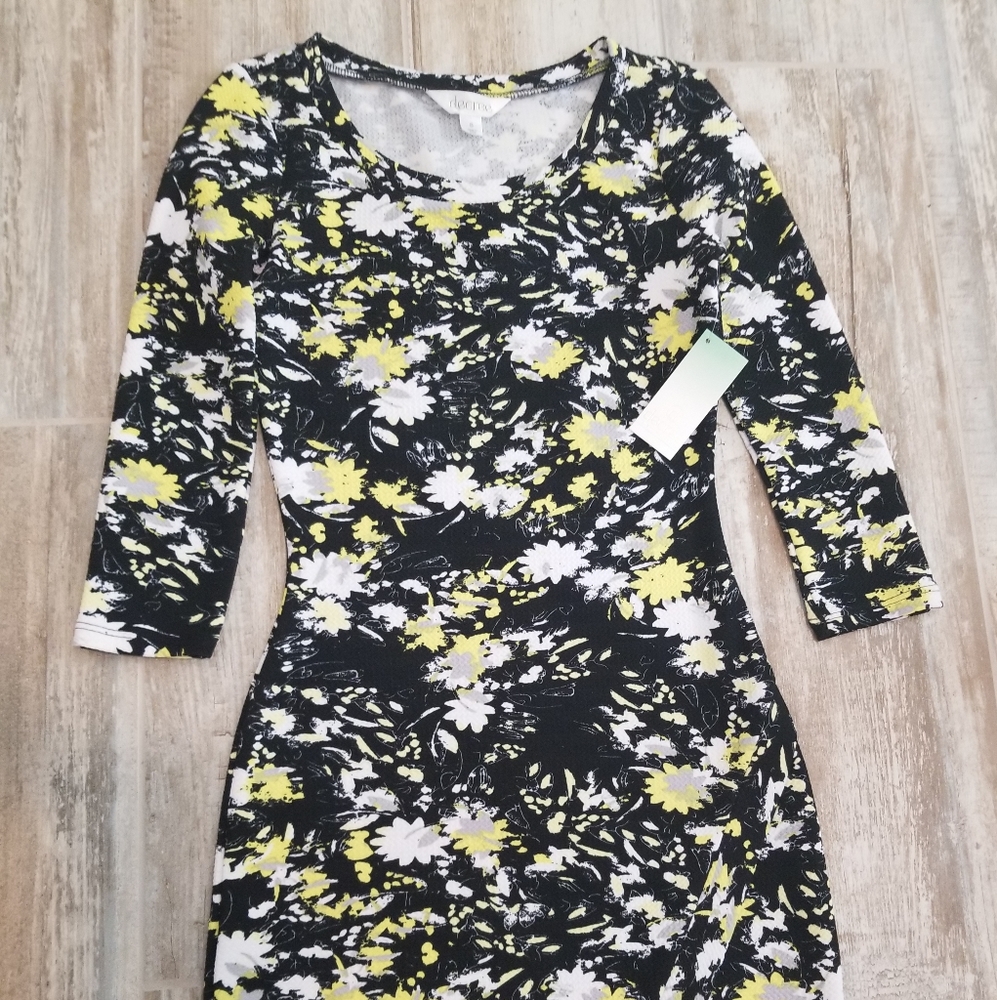 Women's Fitted Floral Dress